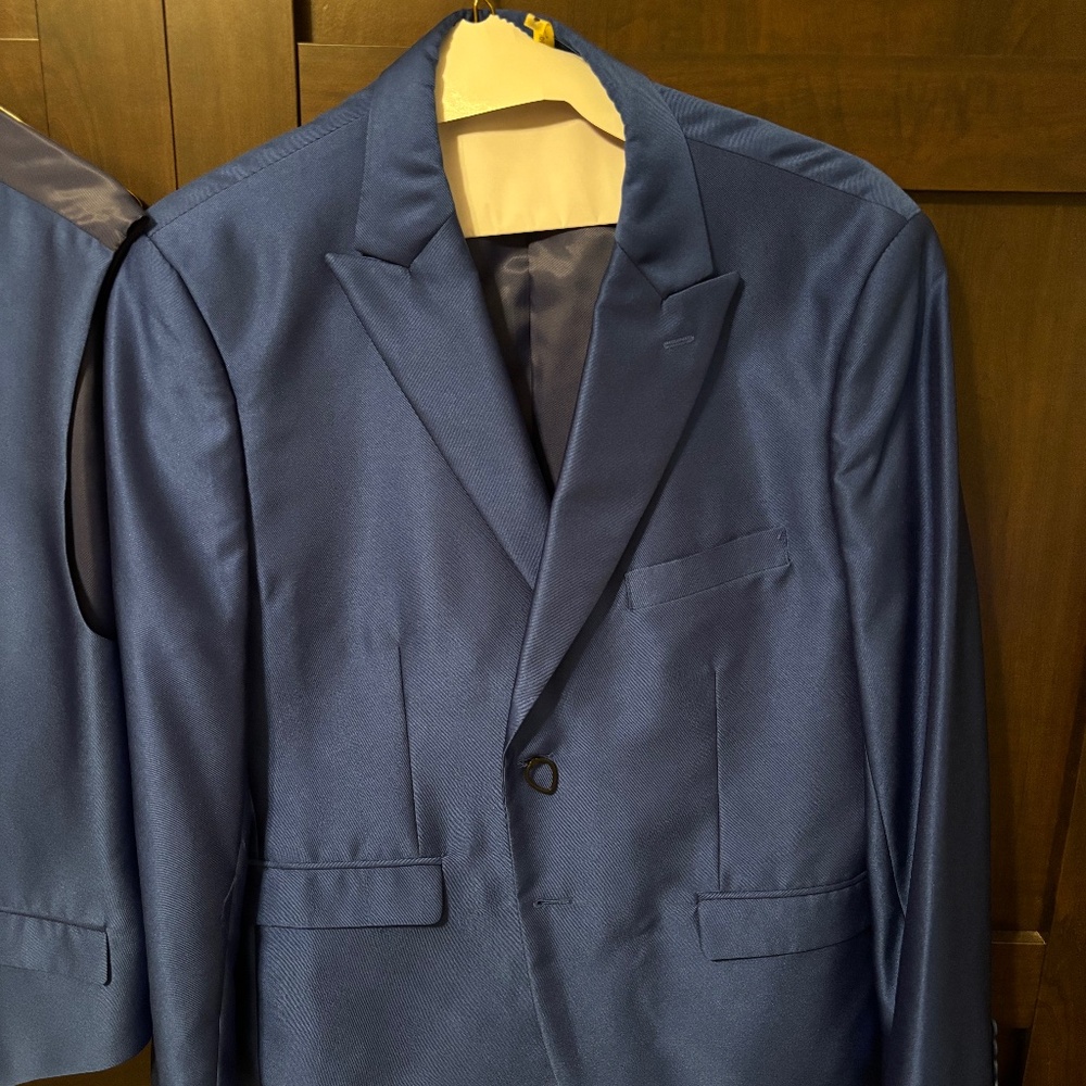 Stacey Adam’s Blue Suit-46R